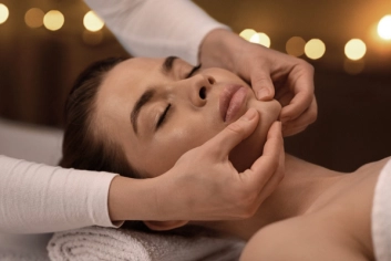 Manual Osteopathic Facial - Natural Rejuvenation Therapy in Sofia, Padmalaya Massage Center